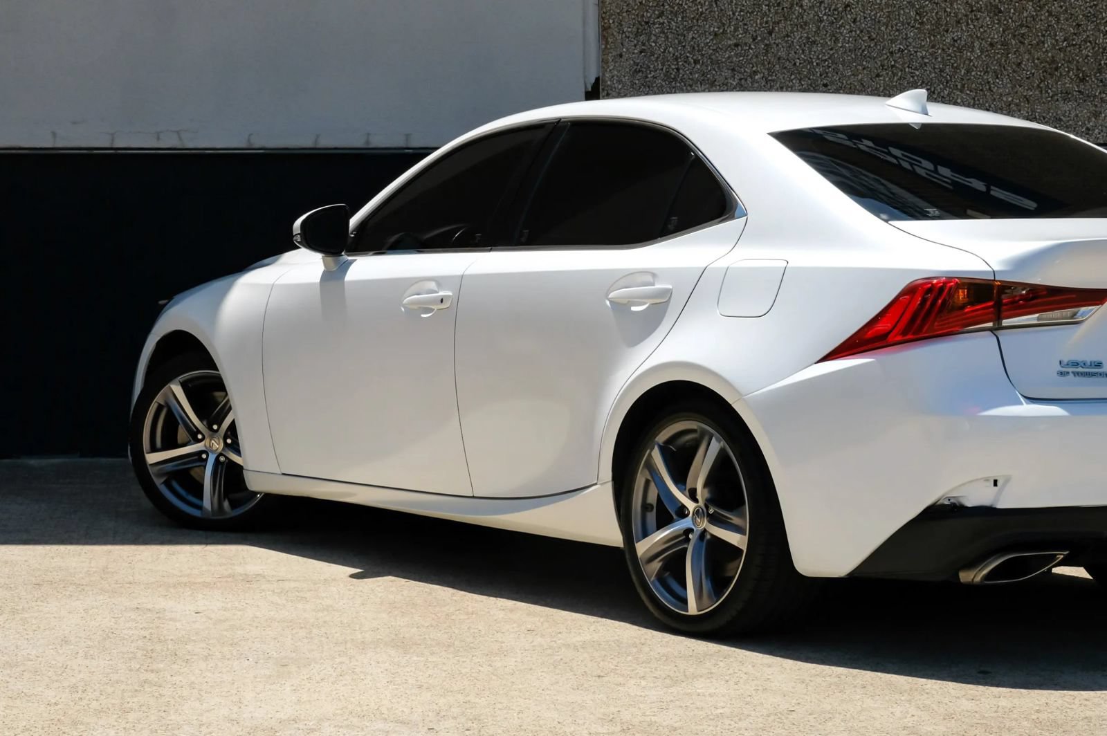 Used 2018 Lexus IS 300 AWD w/ Premium Package image 13