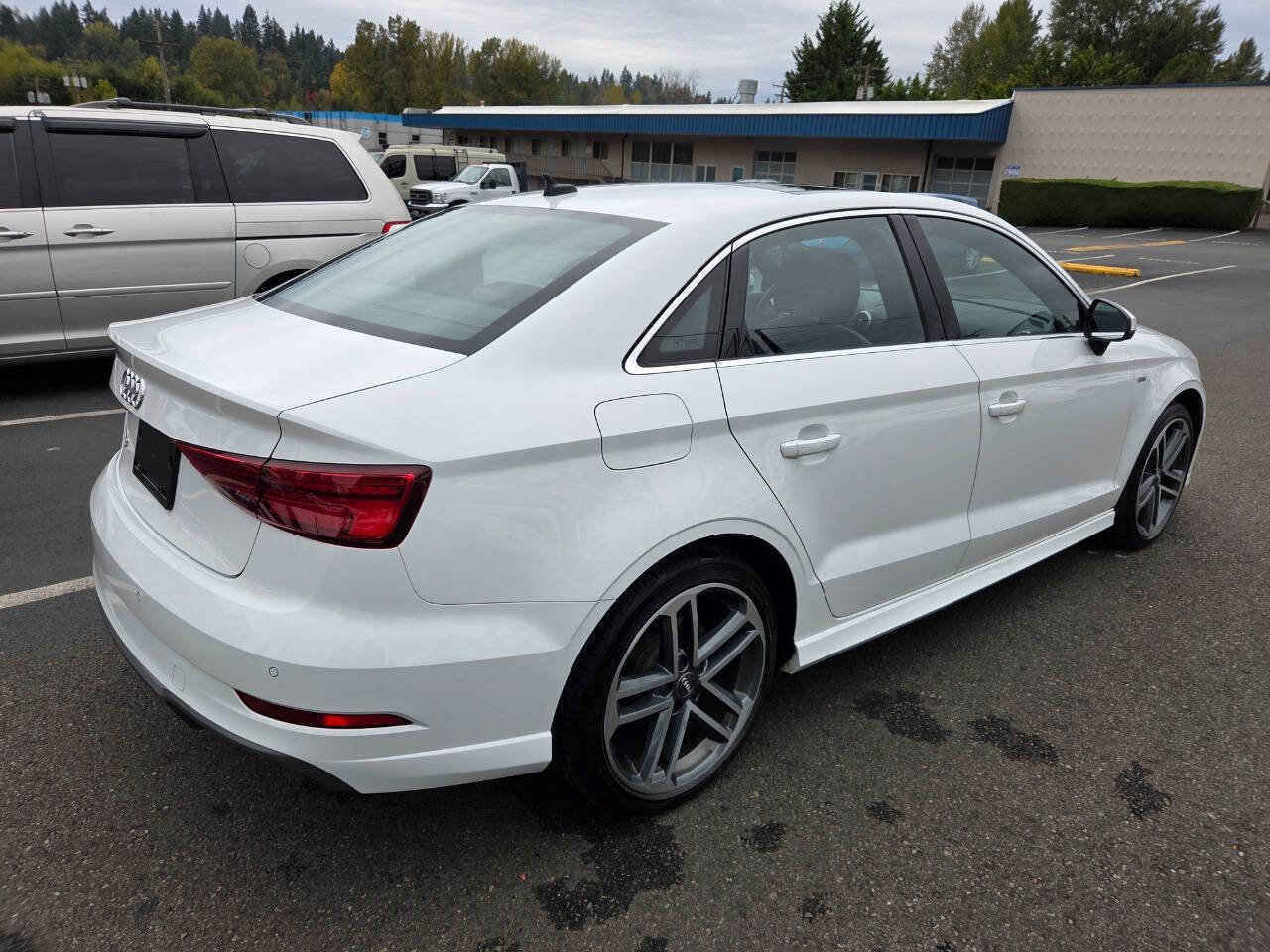 Used 2019 Audi A3 2.0T Premium Plus w/ Premium Plus Package image 7