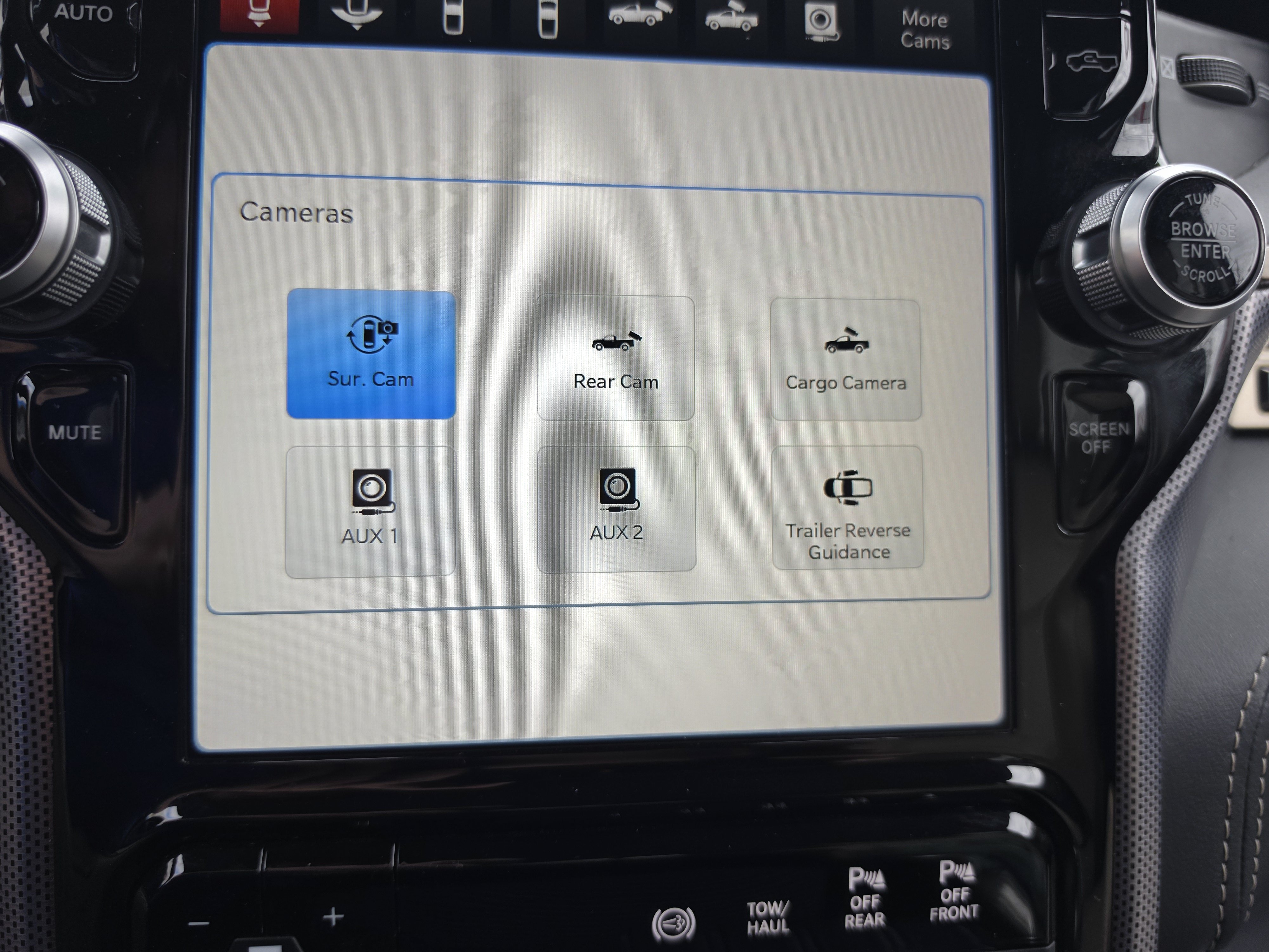 Used 2023 RAM 2500 Limited AWD/4WD image 32