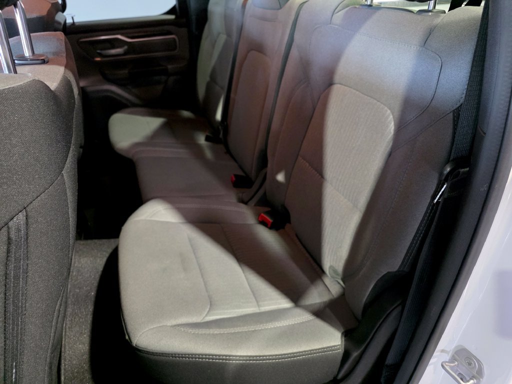 Used 2022 RAM 1500 Big Horn AWD/4WD image 16