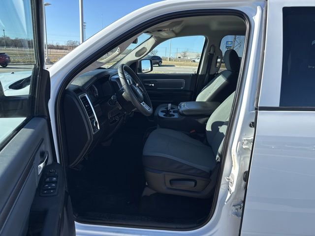 Used 2022 RAM 1500 Classic SLT image 6