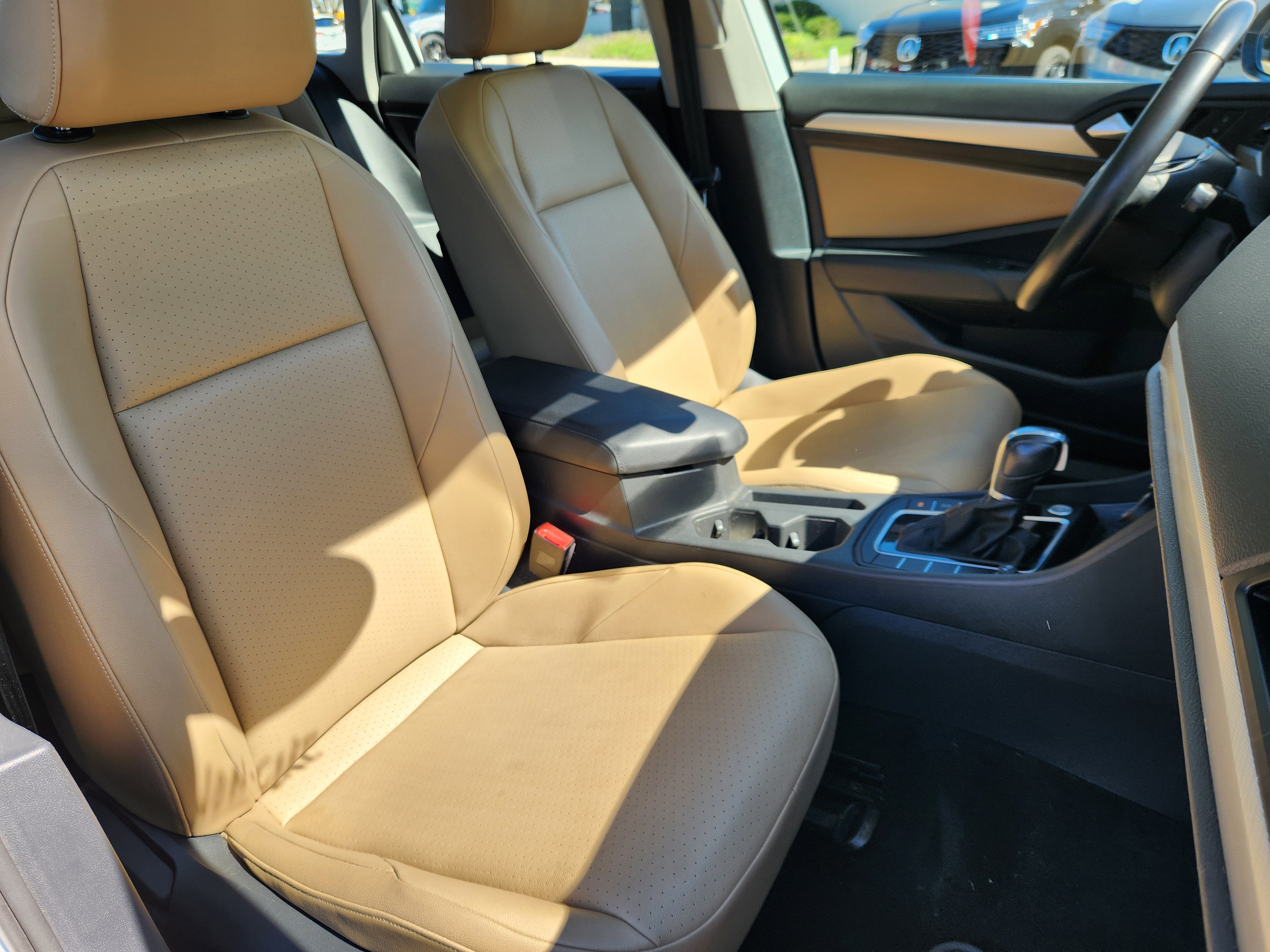 Used 2019 Volkswagen Jetta SE image 14