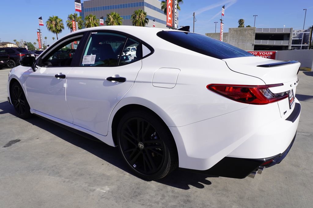 New 2026 Toyota Camry Hybrid image 6