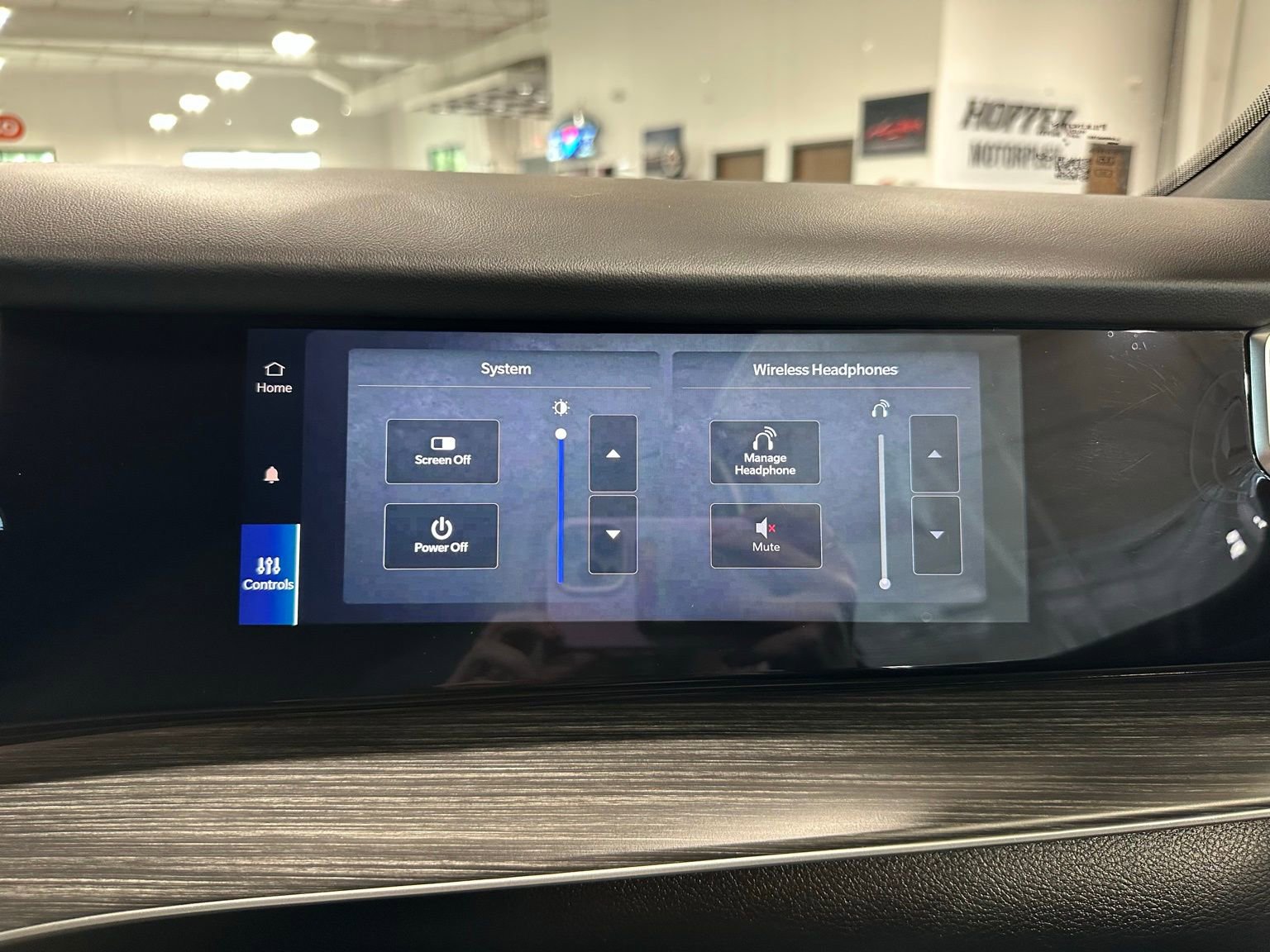 Used 2023 Jeep Wagoneer Series III w/ Preferred Equipment Group image 60