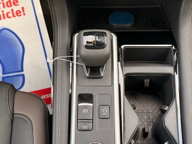 New 2026 Nissan Pathfinder Platinum image 30