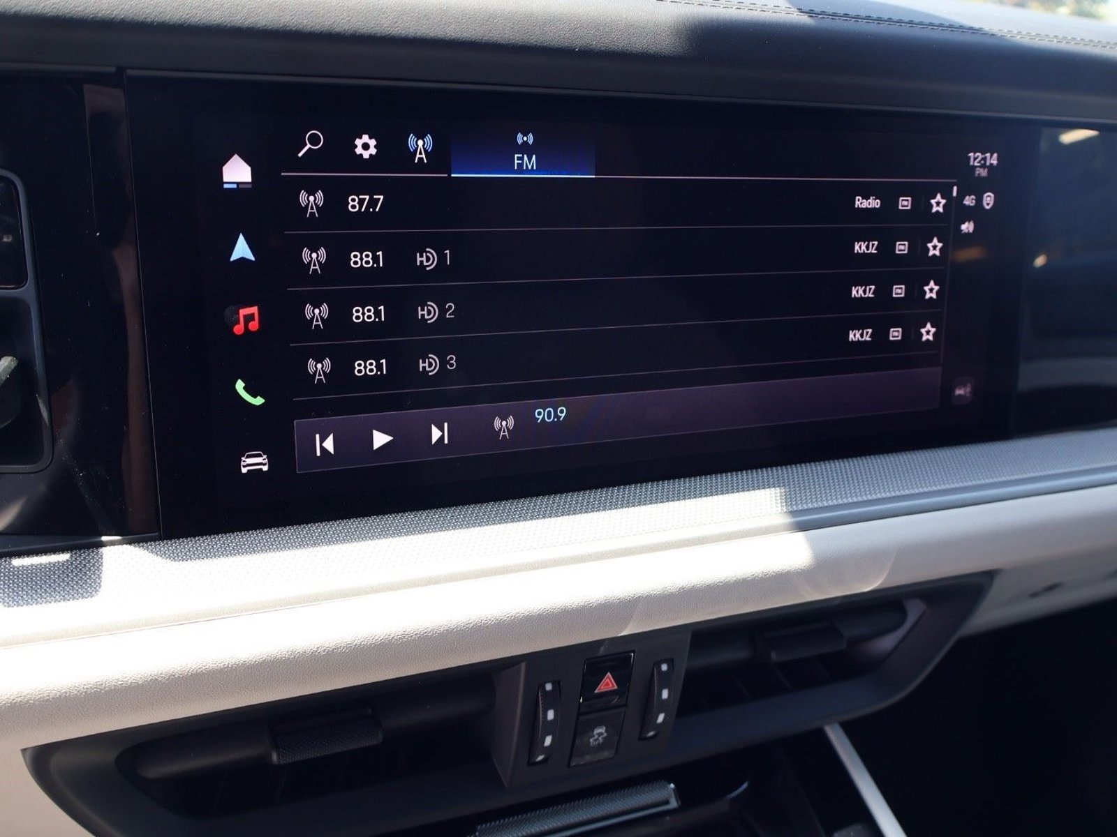 New 2026 Porsche Cayenne AWD/4WD image 17