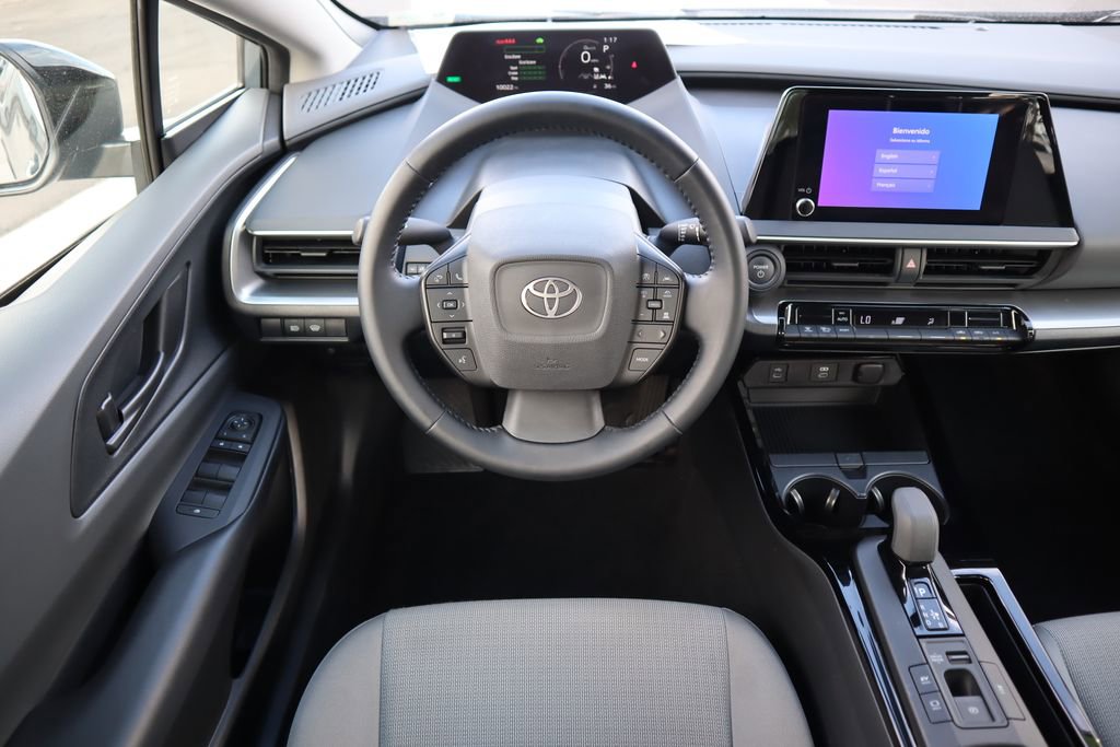 Certified 2025 Toyota Prius LE image 10