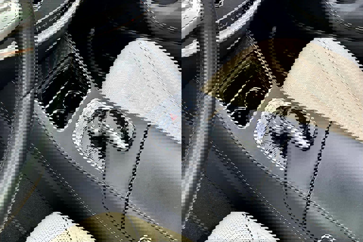 Used 2019 Mercedes-Benz S 560 Sedan image 17