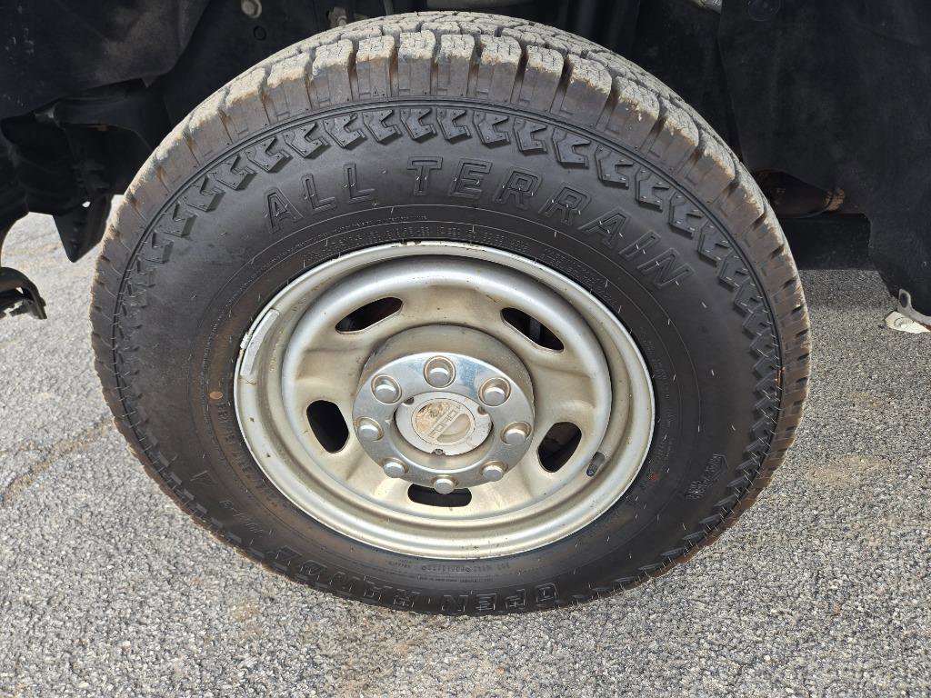 Used 2015 Ford F250 XL w/ Power Equipment Group image 29