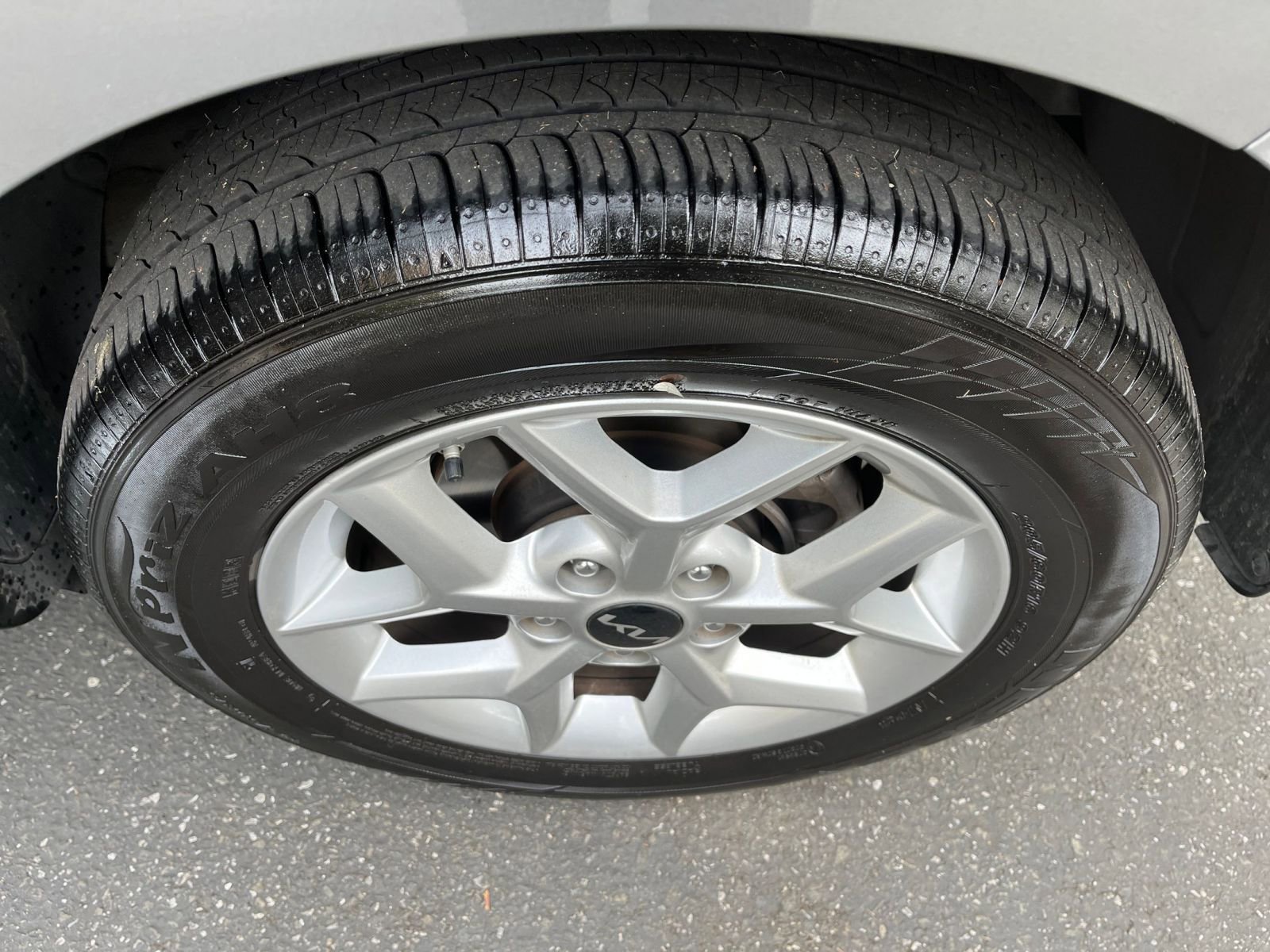 Used 2025 Kia Soul LX w/ LX Technology Package image 28