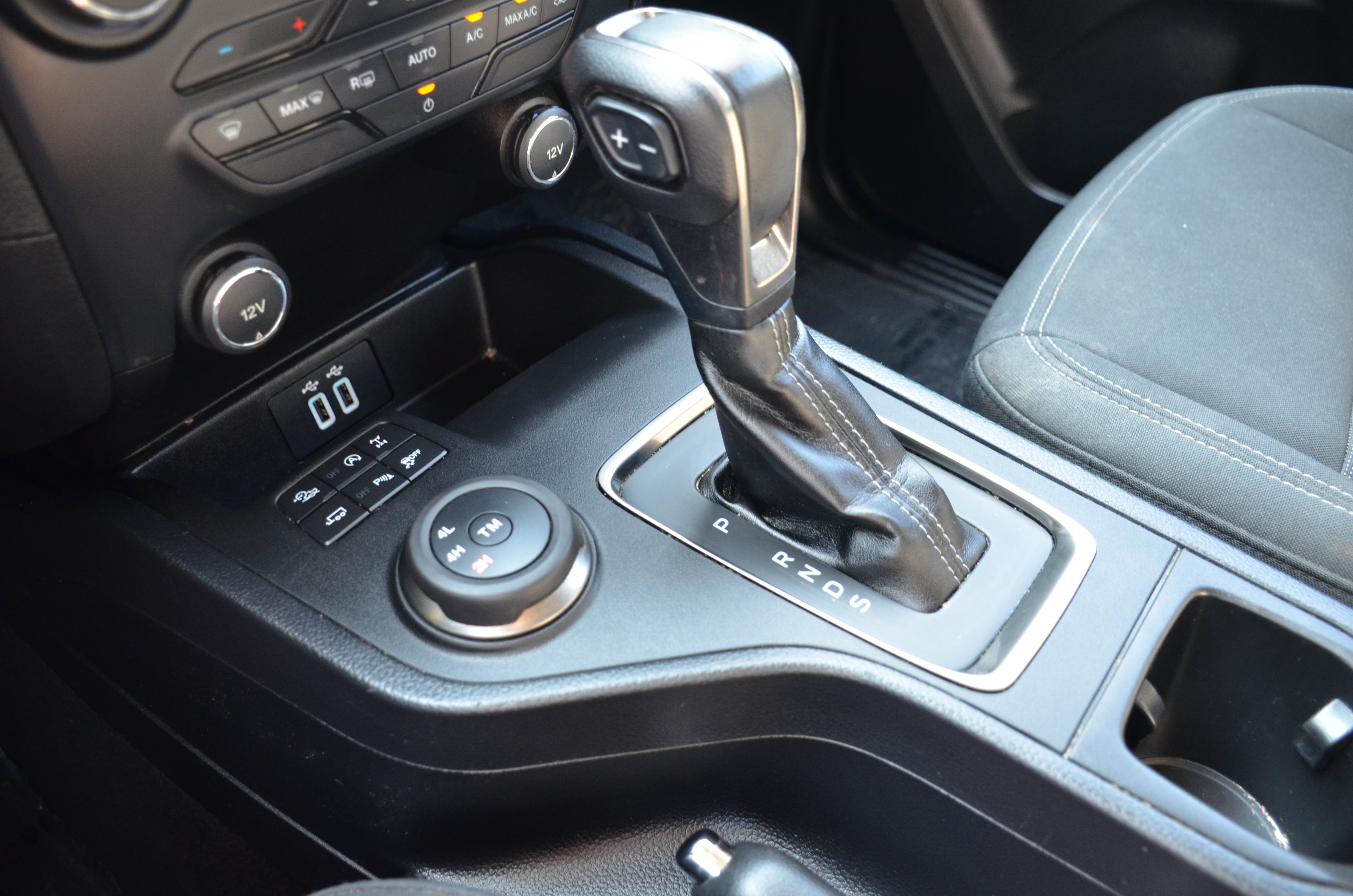 Used 2019 Ford Ranger XLT w/ FX4 Off-Road Package image 17