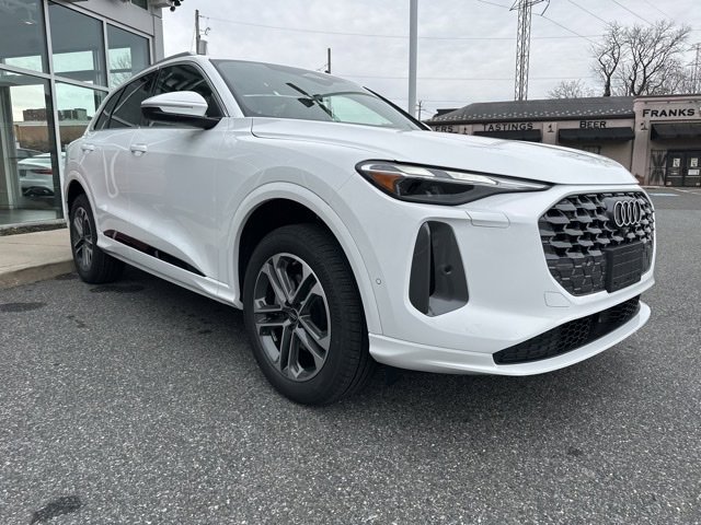 New 2025 Audi Q5 Premium image 7
