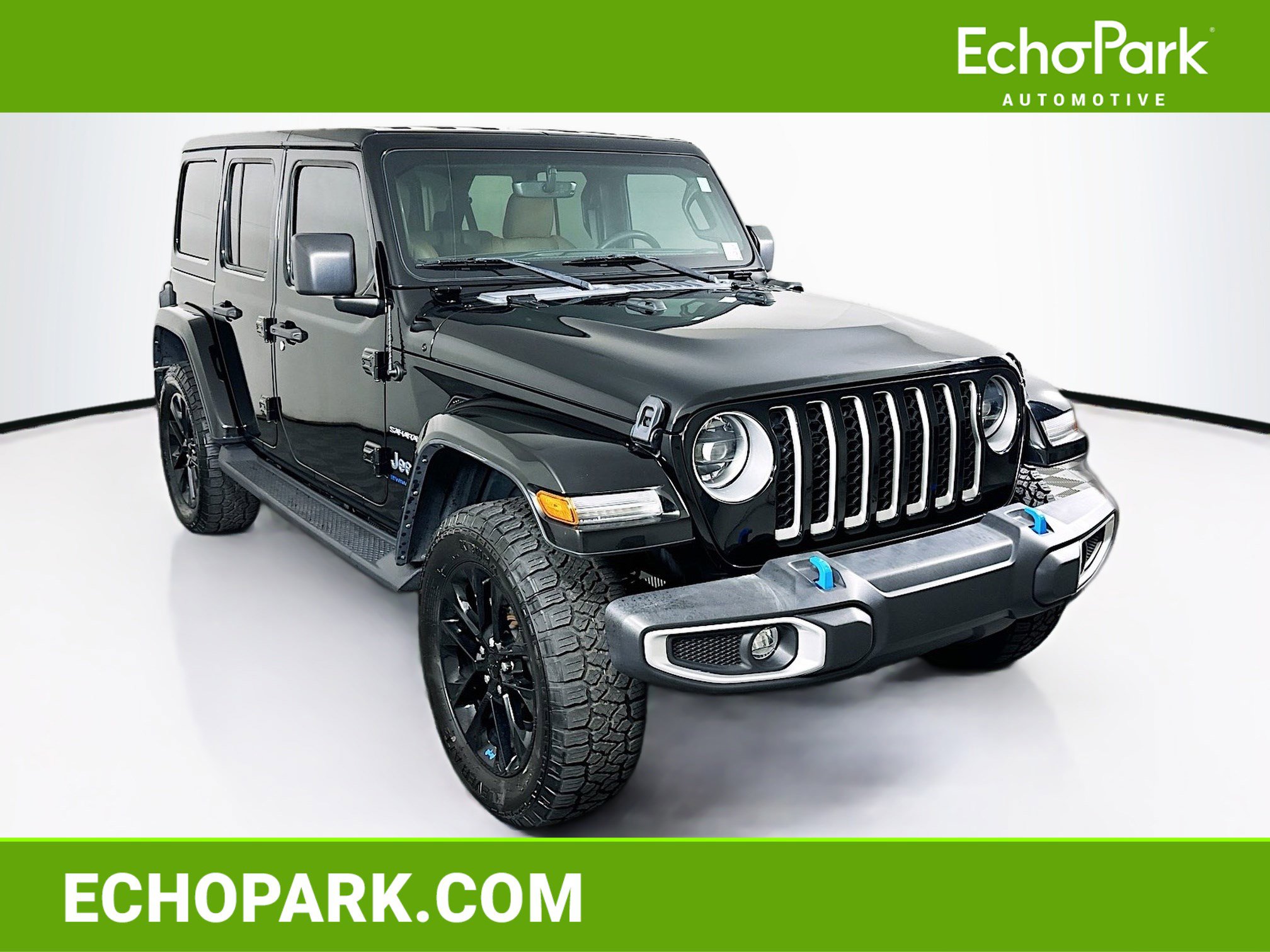 Used 2023 Jeep Wrangler Unlimited Sahara AWD/4WD image 1