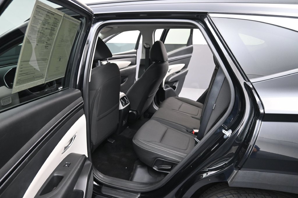 Certified 2024 Hyundai Tucson SEL AWD/4WD image 11