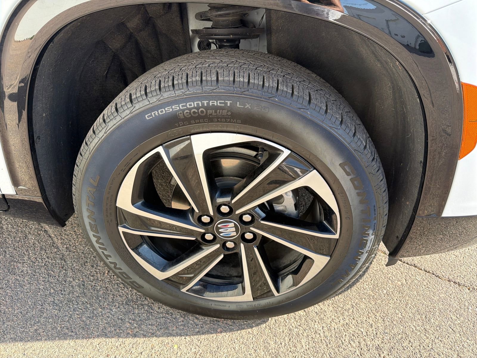 Used 2025 Buick Enclave Sport Touring image 11