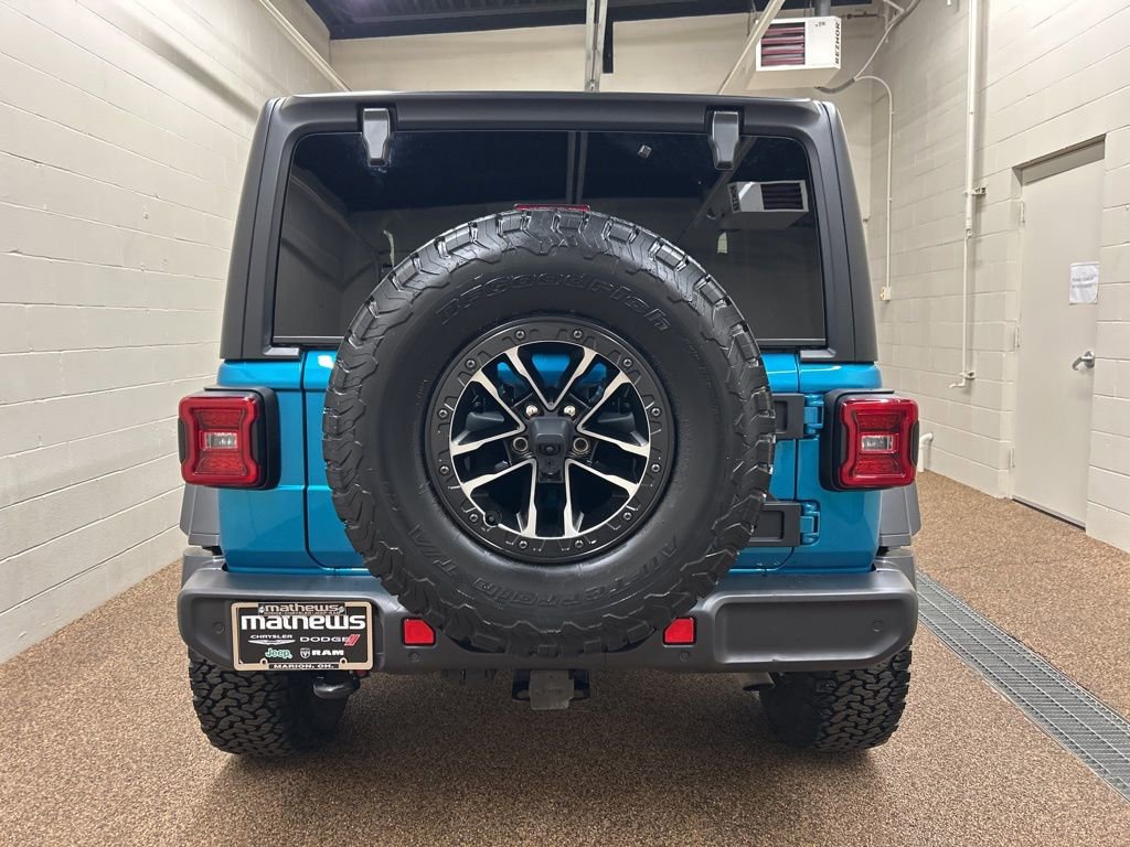 Used 2024 Jeep Wrangler Willys image 3