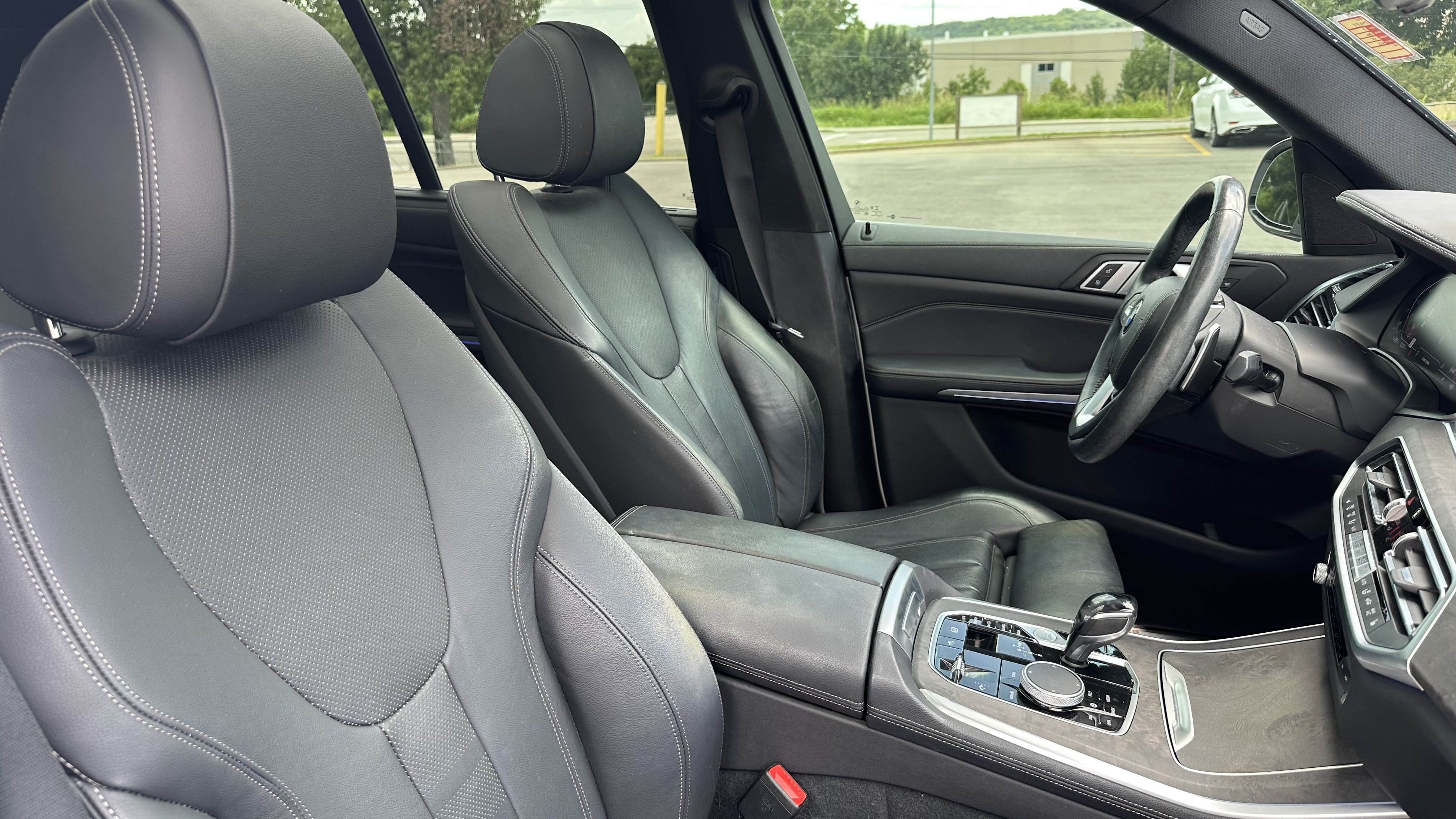 Used 2019 BMW X5 xDrive40i w/ Convenience Package AWD/4WD image 33