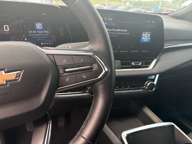 Used 2025 Chevrolet Equinox LT AWD/4WD image 30