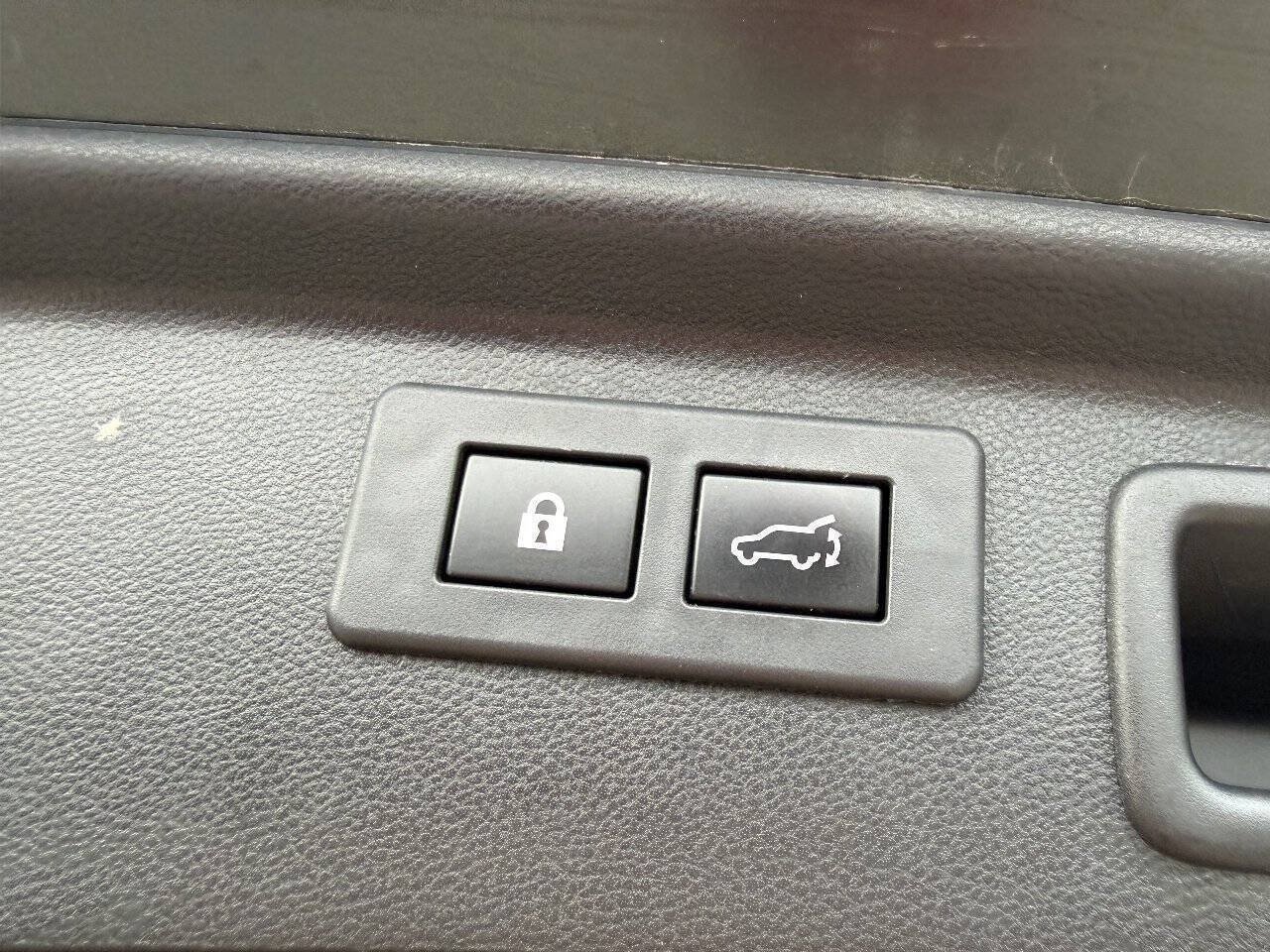 Used 2022 Subaru Forester Limited AWD/4WD image 21