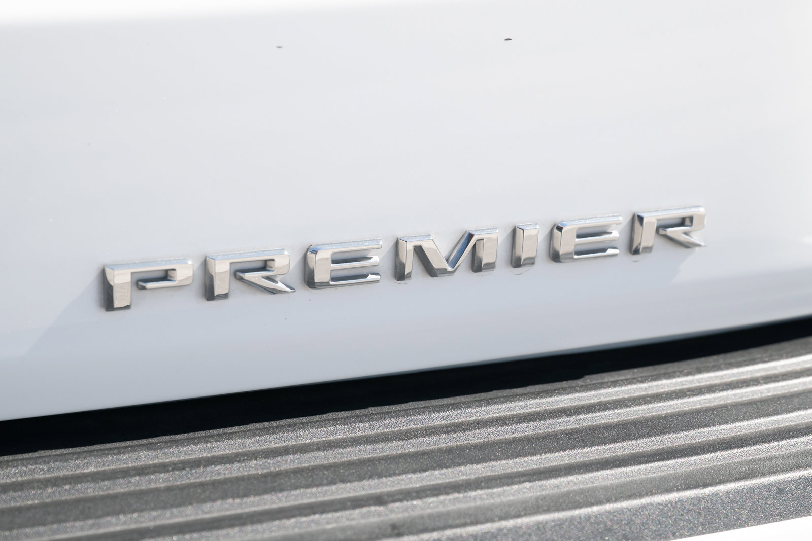 Used 2021 Chevrolet Tahoe Premier image 14