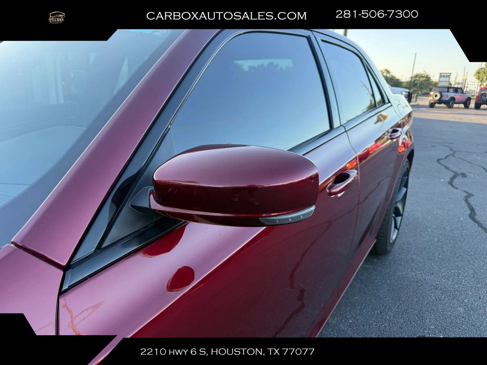 Used 2023 Chrysler 300 C RWD image 25