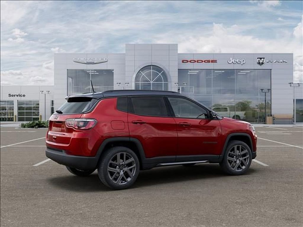 New 2026 Jeep Compass Limited AWD/4WD image 4