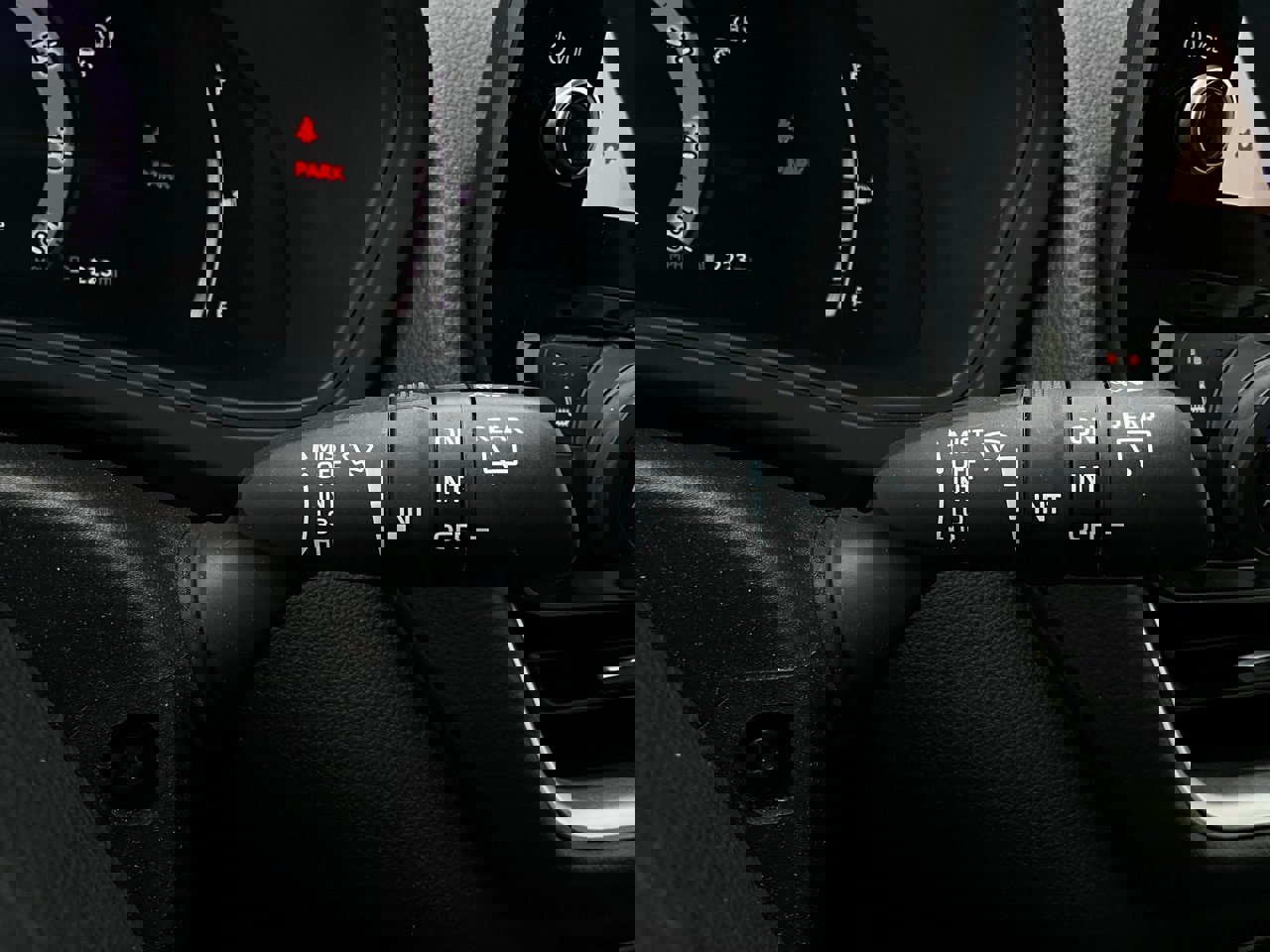 Used 2025 Toyota Grand Highlander FWD image 39