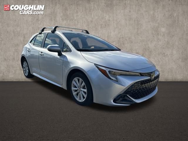 Used 2023 Toyota Corolla SE w/ SE Premium Package