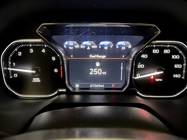 Used 2021 GMC Yukon XL SLE image 15