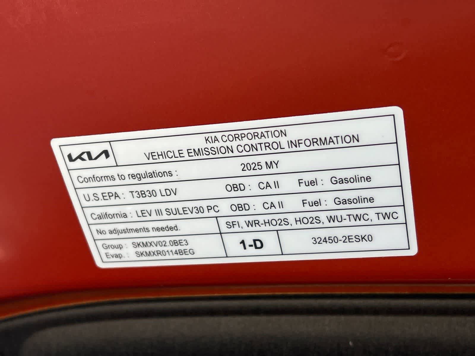 Used 2025 Kia Soul LX w/ LX Technology Package FWD image 29