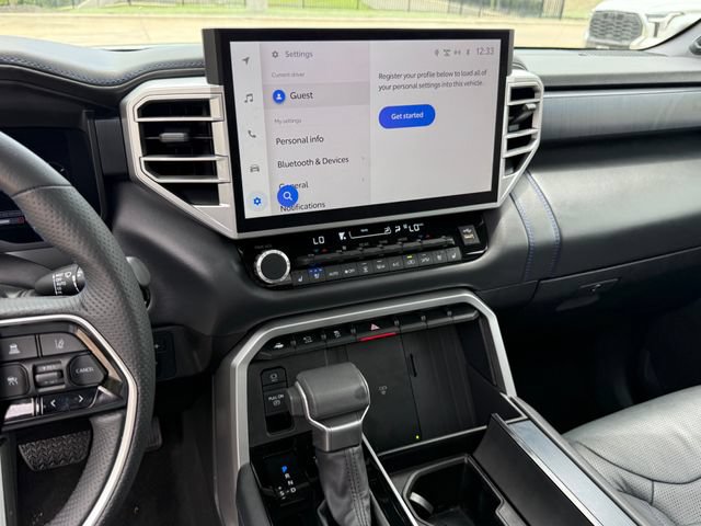 Used 2025 Toyota Sequoia Platinum AWD/4WD image 15