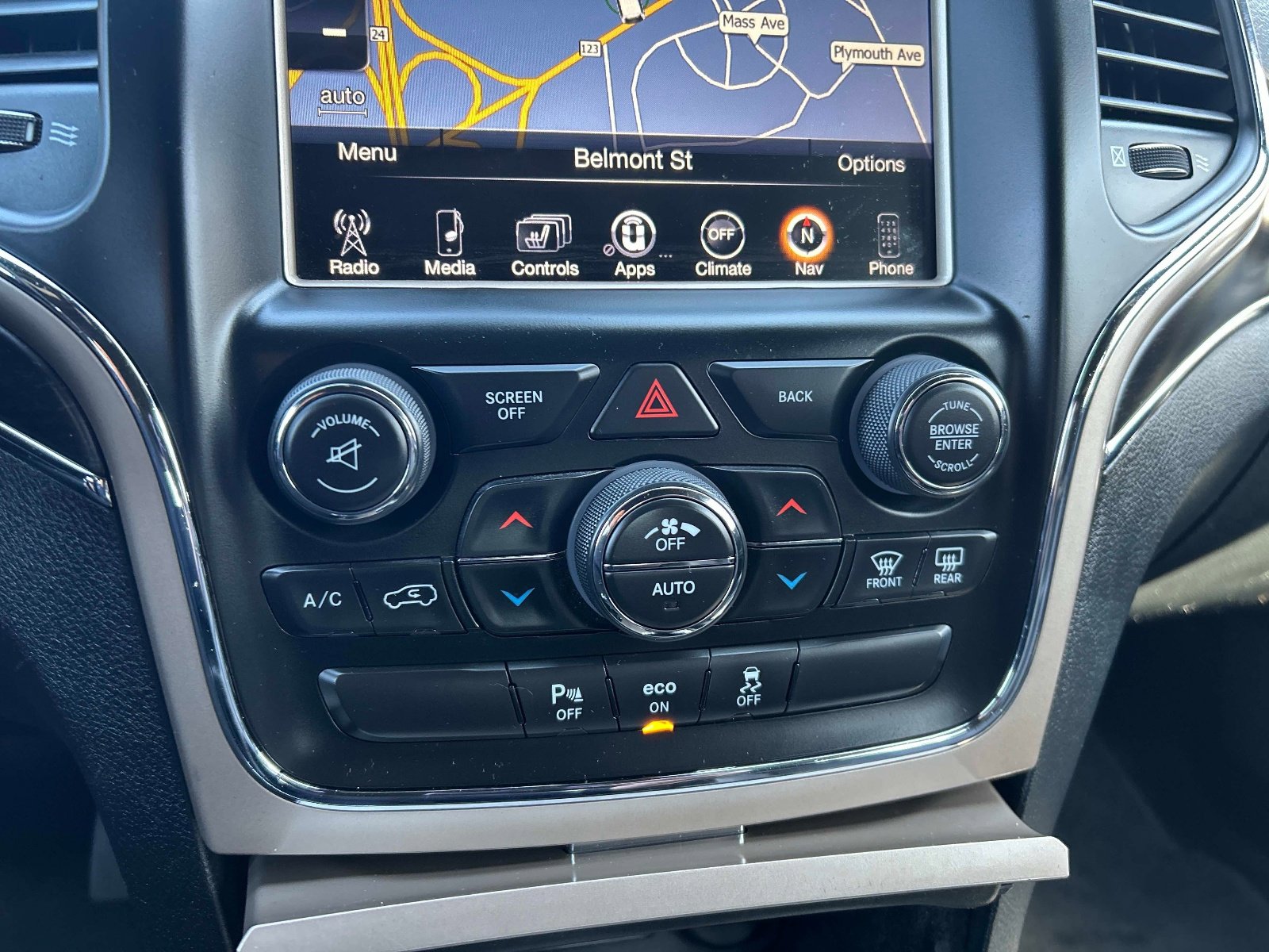 Used 2014 Jeep Grand Cherokee Limited image 34