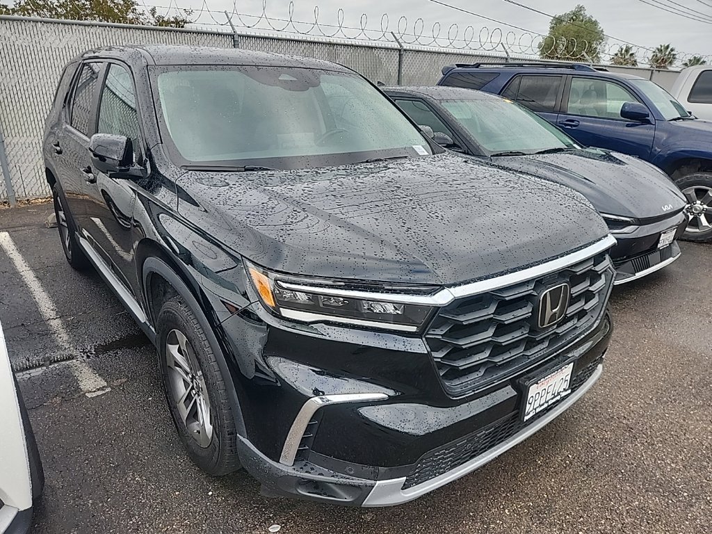 Used 2025 Honda Pilot EX-L image 1