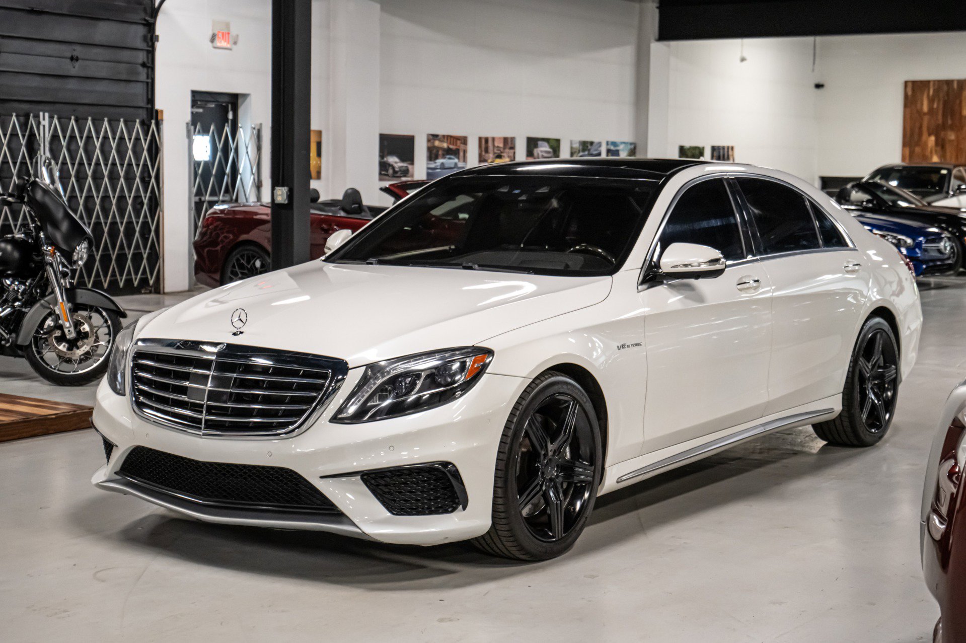 Used 2015 Mercedes-Benz S 63 AMG 4MATIC Sedan w/ Driver Assistance Package image 61