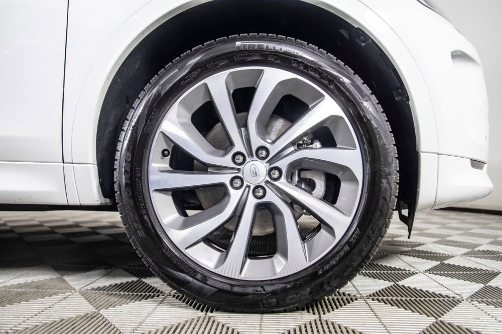 Used 2022 Land Rover Discovery Sport SE R-Dynamic image 42