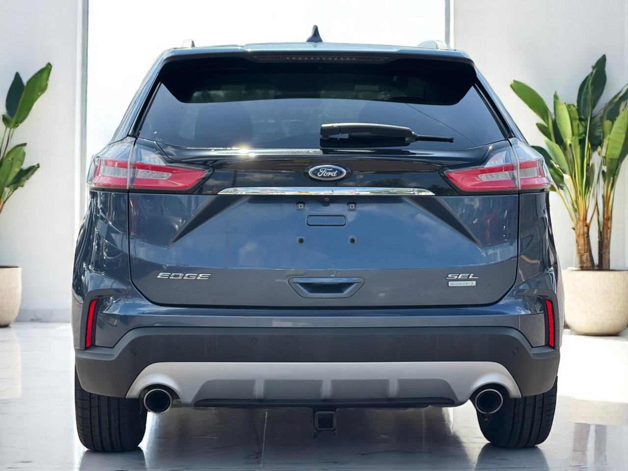 Used 2019 Ford Edge SEL w/ Equipment Group 201A image 6