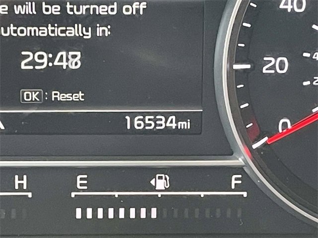 Certified 2023 Kia Sorento S image 31