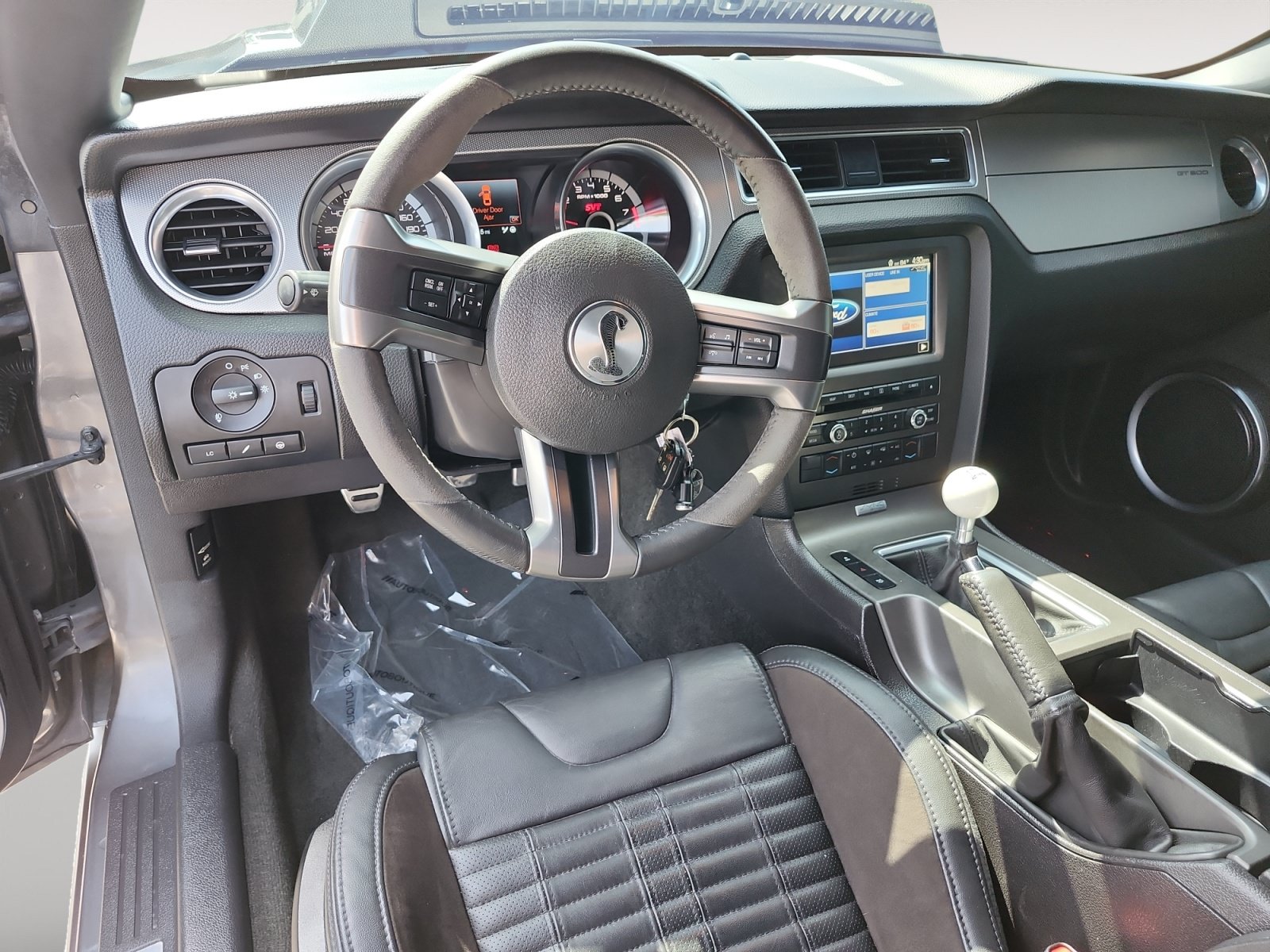Used 2014 Ford Mustang Shelby GT500 w/ Equipment Group 821A RWD image 13