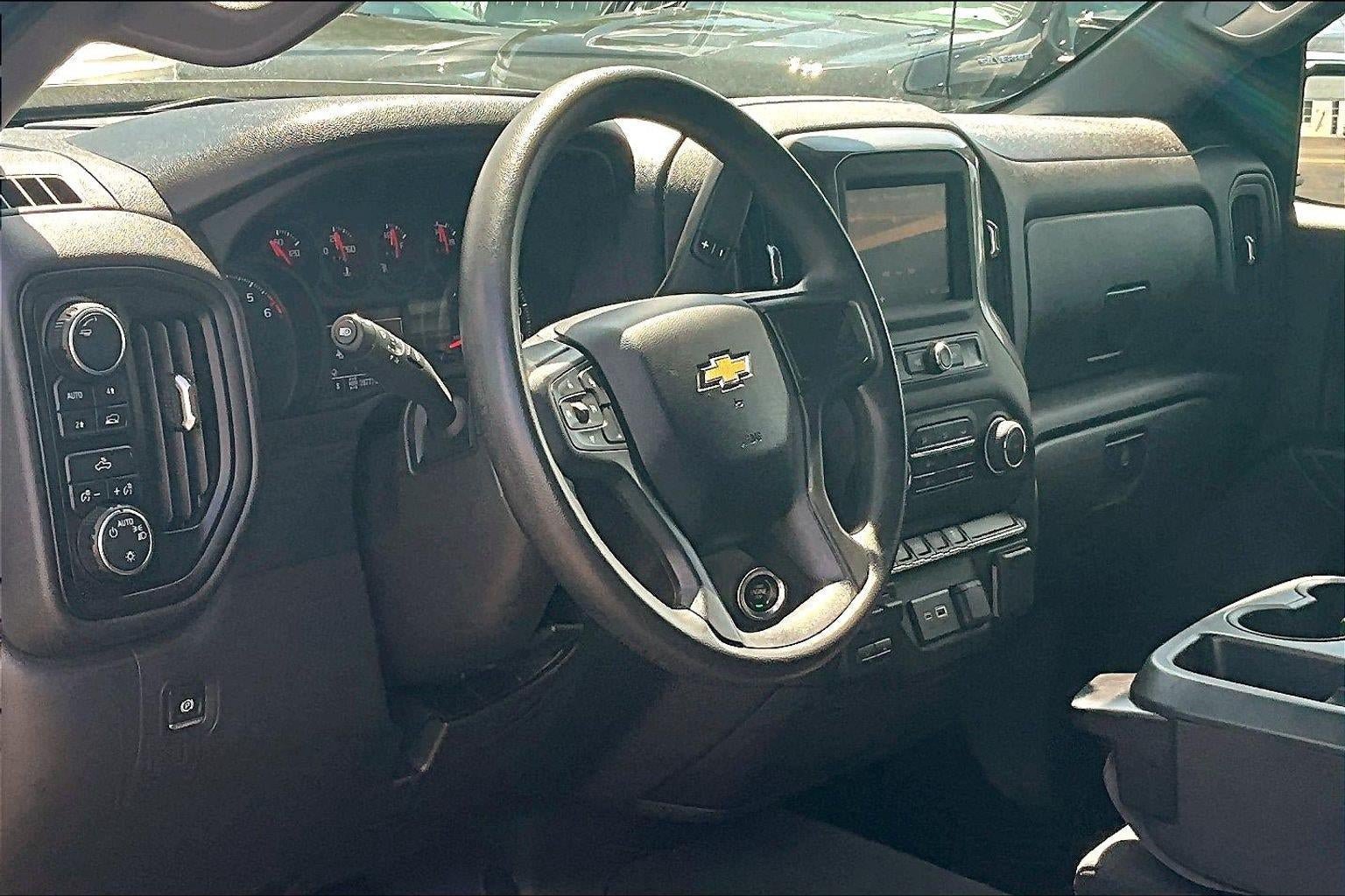 Used 2023 Chevrolet Silverado 1500 Custom AWD/4WD image 15
