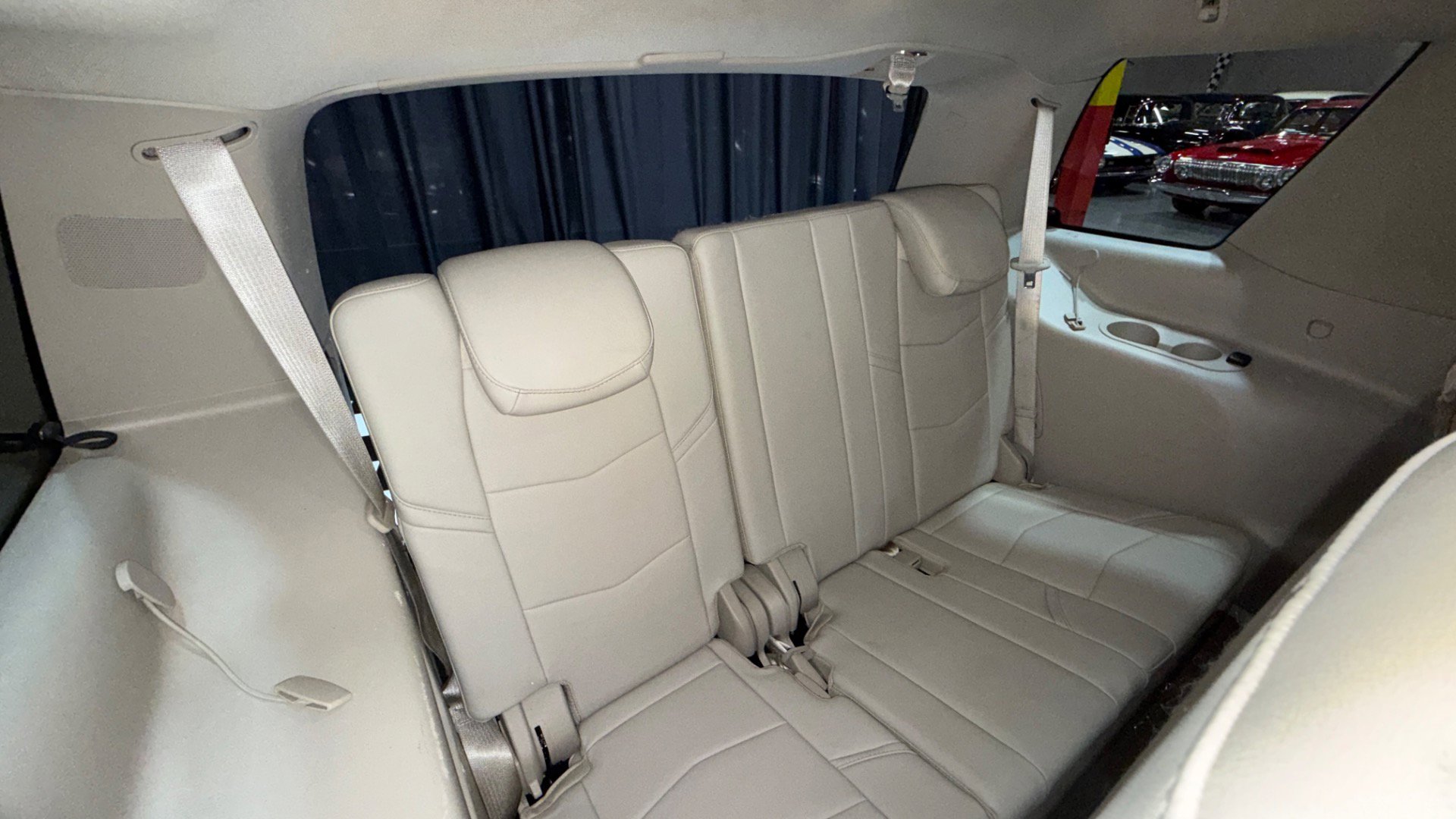 Used 2015 Cadillac Escalade Luxury image 72