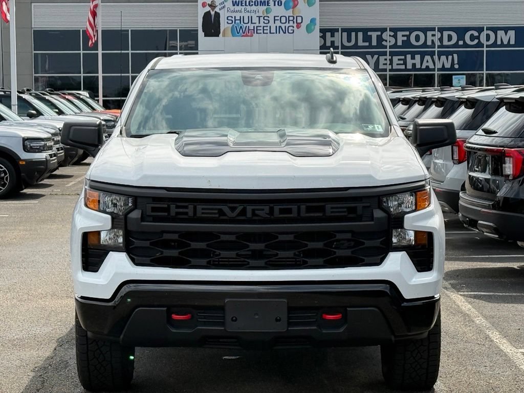 Used 2024 Chevrolet Silverado 1500 Custom Trail Boss w/ LPO, Dark Essentials Package AWD/4WD image 24