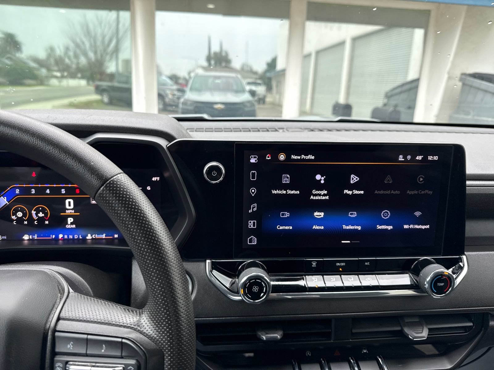 Used 2024 Chevrolet Colorado W/T image 17