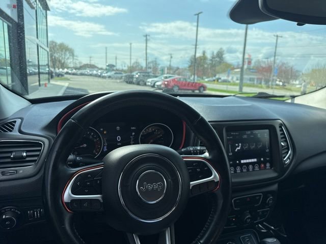 Used 2019 Jeep Compass Trailhawk AWD/4WD image 20