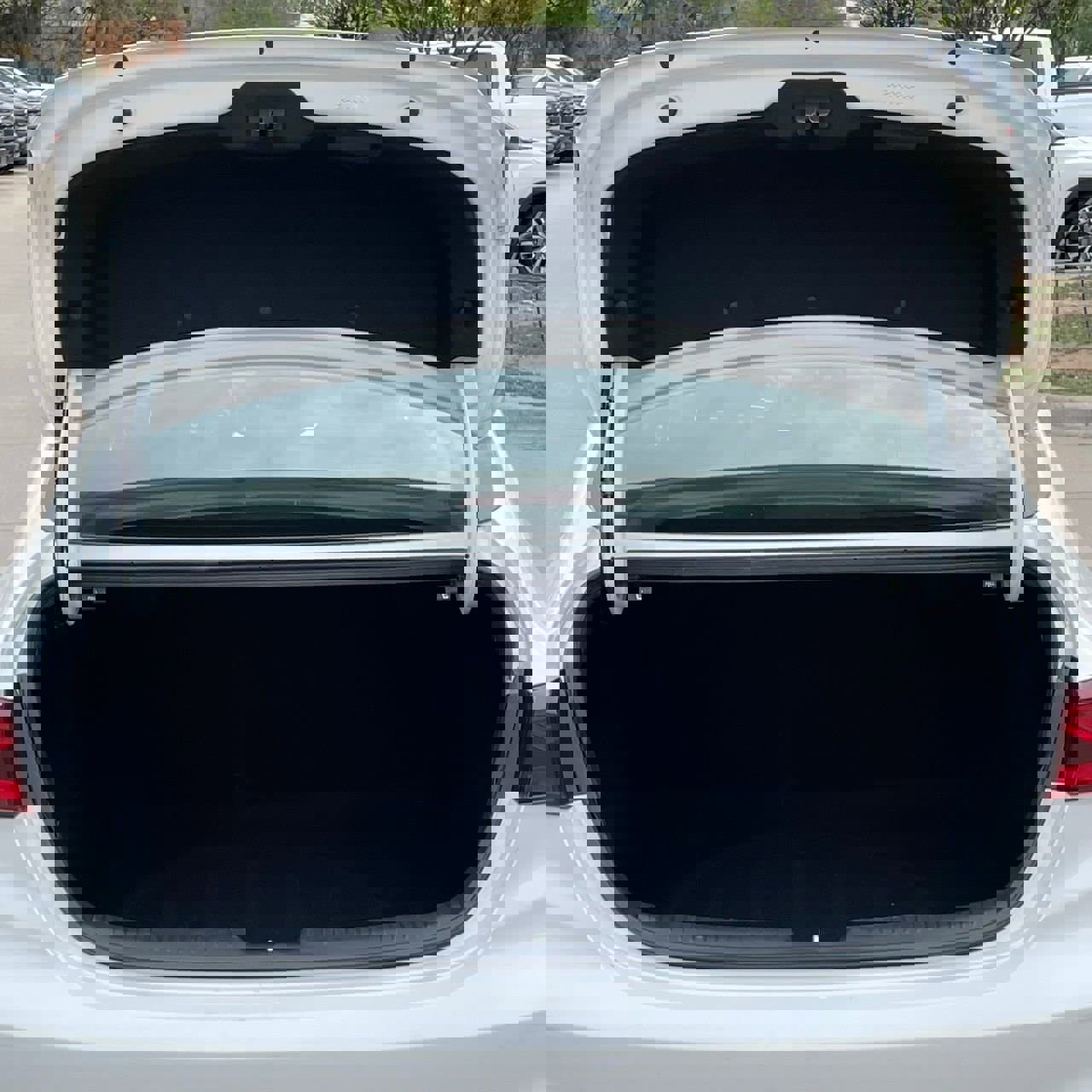 Used 2024 Kia Forte LXS image 24