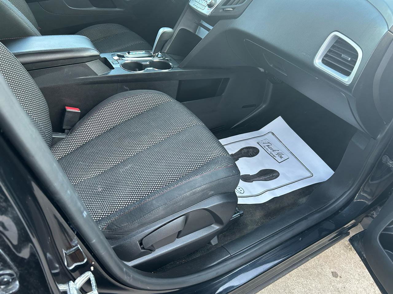 Used 2015 Chevrolet Equinox LT w/ Driver Convenience Package image 12