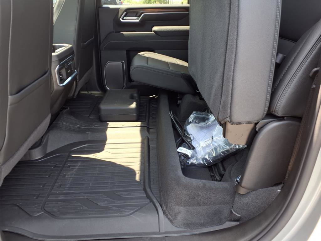 New 2025 GMC Sierra 2500 Denali w/ Denali Reserve Package image 26