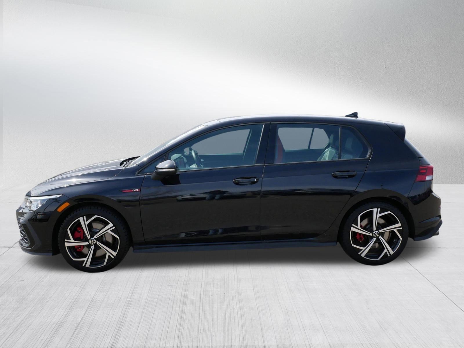 Certified 2024 Volkswagen GTI SE FWD image 4