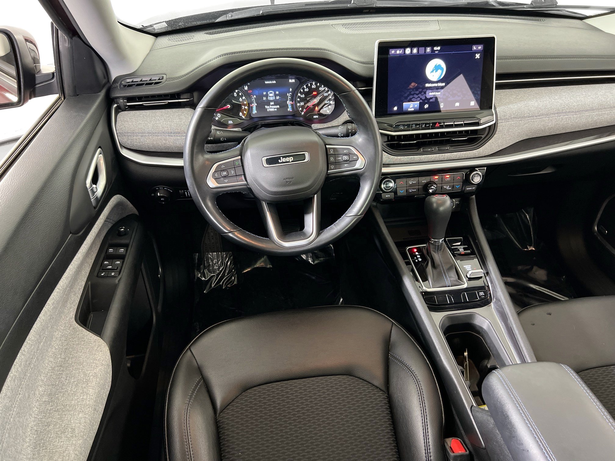 Used 2022 Jeep Compass Latitude w/ Sun and Sound Group AWD/4WD image 20