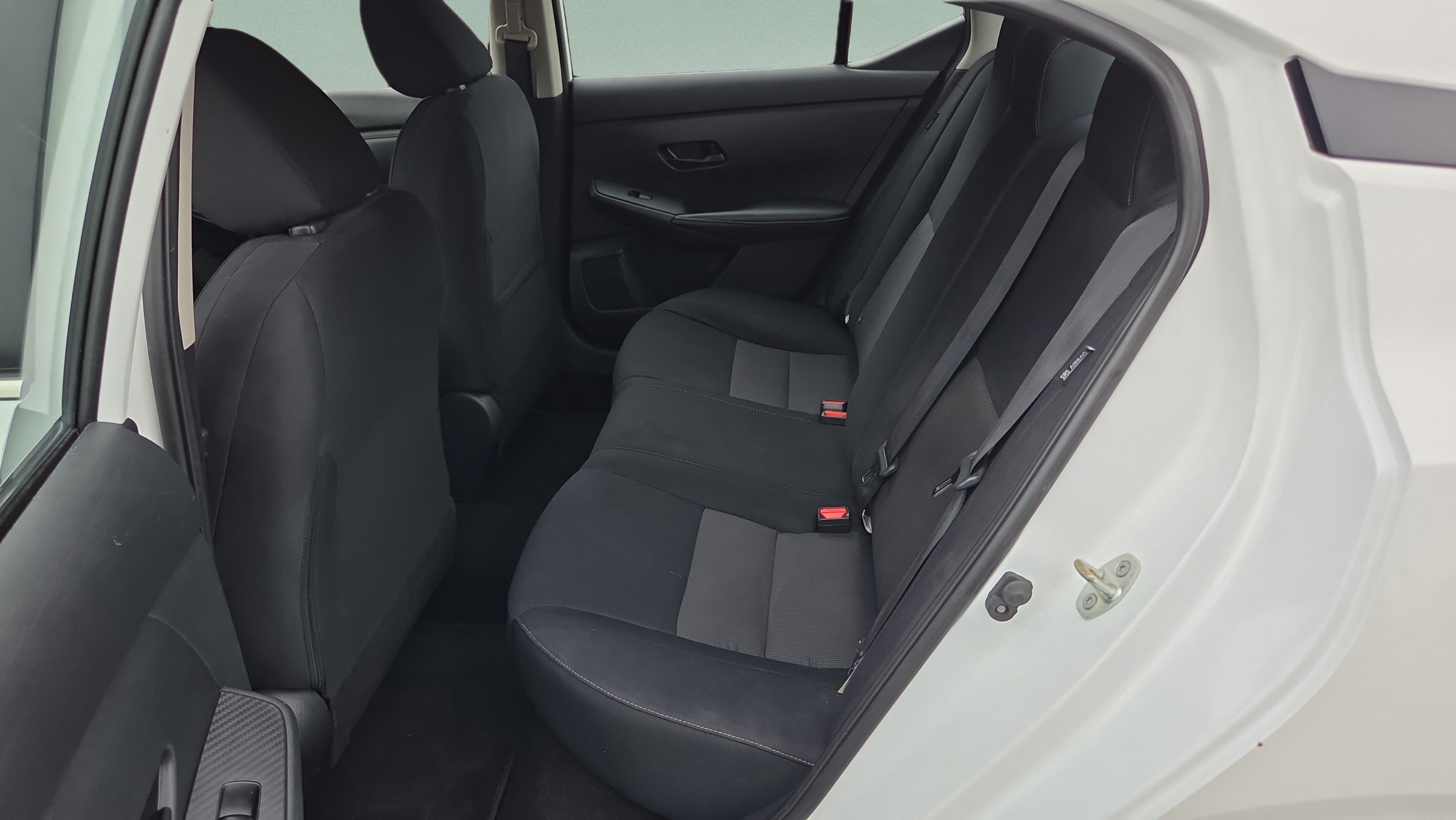 Used 2024 Nissan Sentra SV FWD image 11