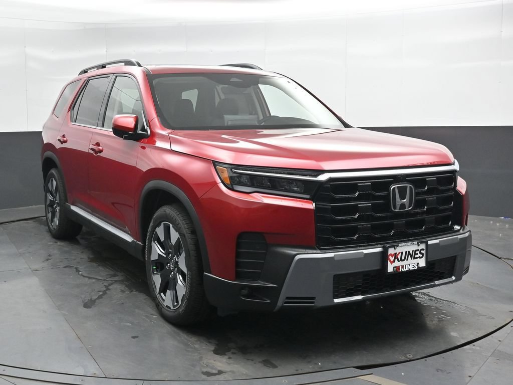 New 2026 Honda Pilot Touring image 4